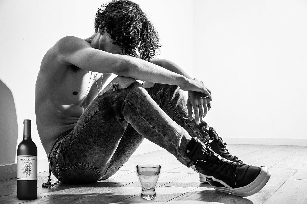 alcohol, addiction, bad habits, alcoholic, depression, black and white, bottle, drink, glass, stack, poorly, help, alcoholics anonymous, bad habits, bad habits, bad habits, bad habits, bad habits