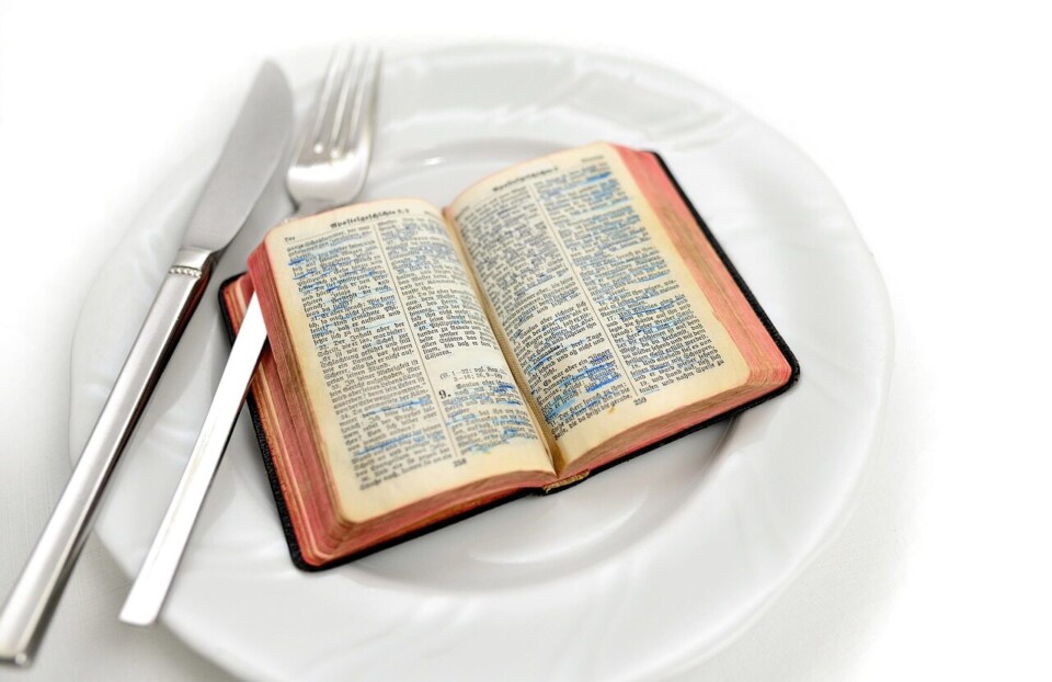 bible, plate, cutlery, holy scripture, new testament, book, scripture, religion, christianity, read, food, utensils, bible, bible, bible, bible, bible, scripture