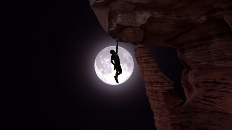 climbing, daredevil, moon