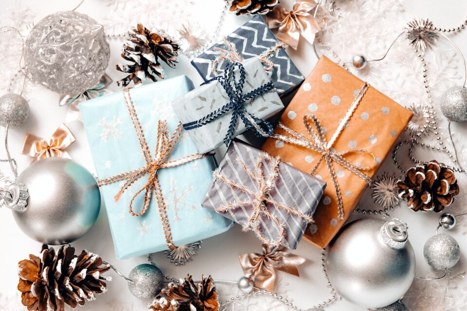 gifts, christmas, christmas decorations